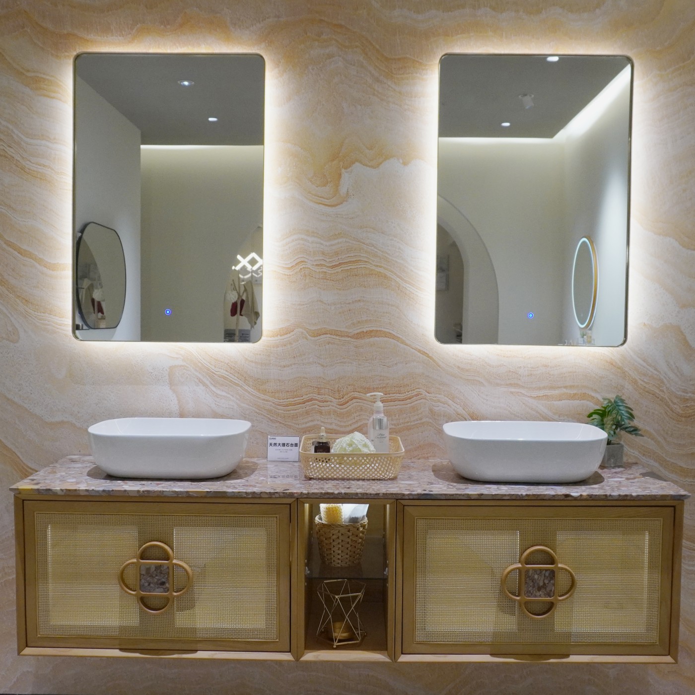 LED mirror(OJS197) * 2 OJS200-1800